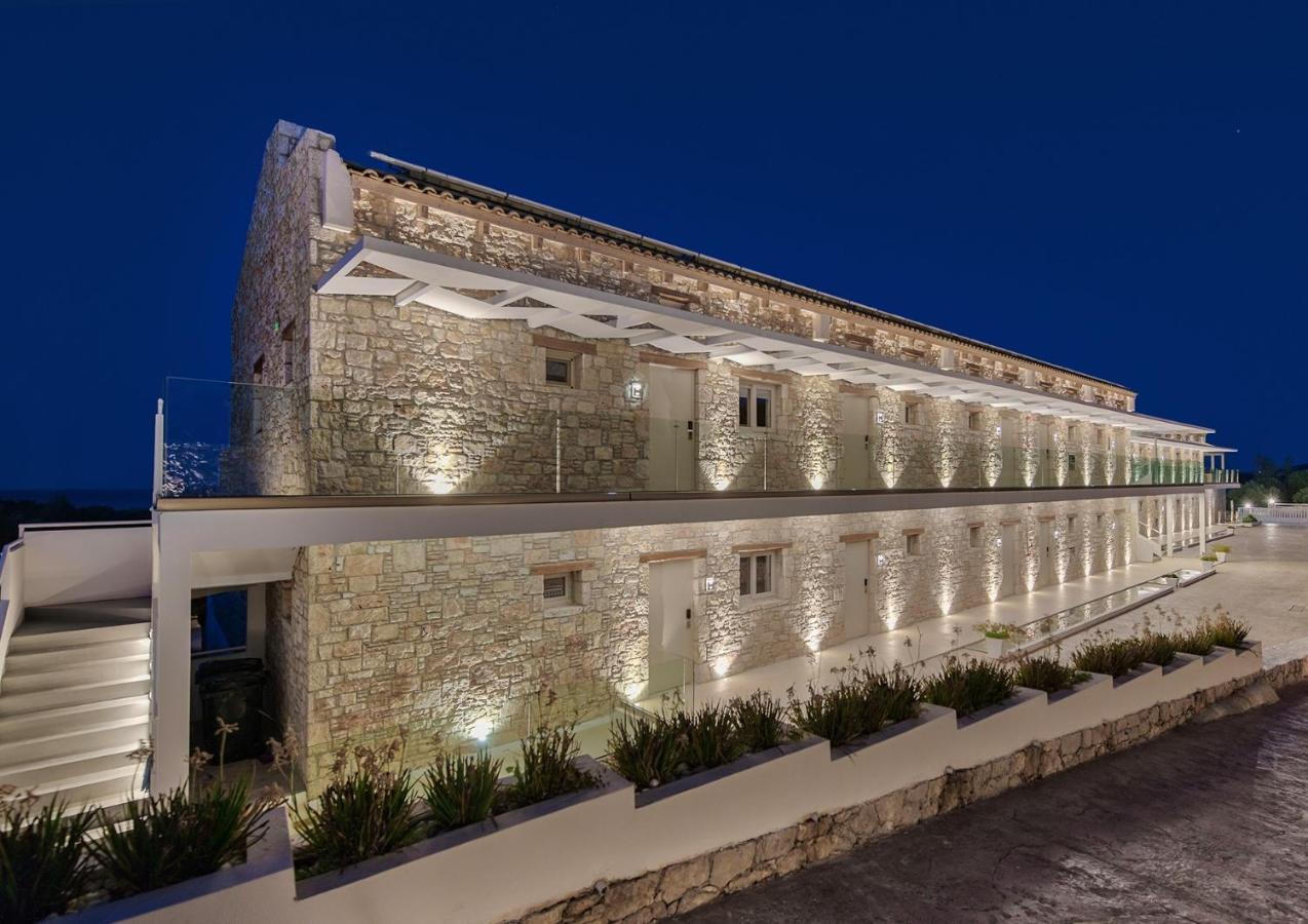 Aliv Stone & Otel Ayos Nikolaos